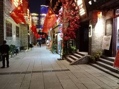 -桂二老坛酸菜鱼(三街两巷店)