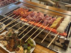 -哈尔滨小酒馆·鲜肉现穿自助烧烤(康新花园店)