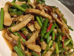 -百味地锅鸡(二店·财校分店)