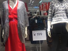 -H&M(华润万象城店)