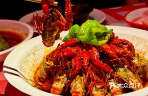 Classic Shanghai-style Thirteen-spice Crawfish