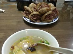 豆泡汤-老爆肚满五香烧牛羊肉