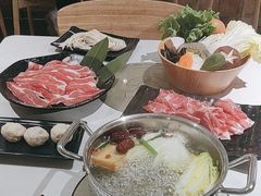 -呷哺呷哺 黄金牧场 (新中关购物中心店)
