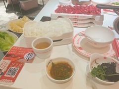 -八合里牛肉火锅(上海世茂广场店)