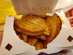 金黄脆薯格-麦当劳(东急新天地店)