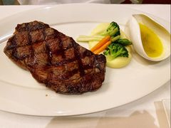 -龙虾酒吧扒房(宁波香格里拉店)