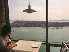-必胜客(海滨店)