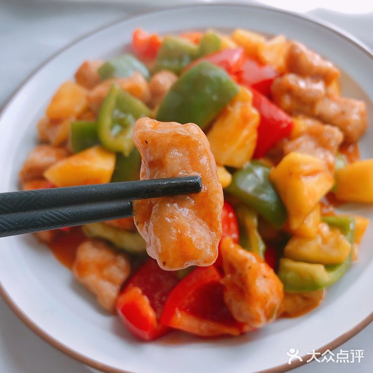 菠萝🍍季限定美食——菠萝咕咾肉