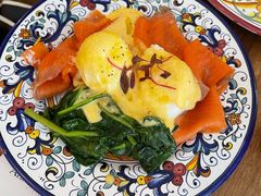 三文鱼班尼迪克-Alimentari早午餐(安福路店)