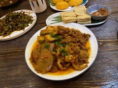 蒜香鸡脚-浩海火烧云傣家菜(京广店)