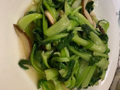 菜秧炒香菇-胖鱼头·南京菜·河景餐厅(夫子庙店)
