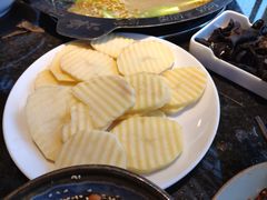 -三个四川人火锅(华联商厦店)