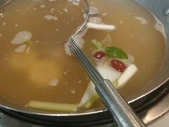-左庭右院鲜牛肉火锅(浦江欢乐颂店)