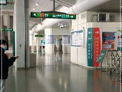 -龙阳路磁悬浮列车总站-停车场