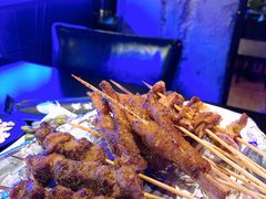 -西街夜油条·麻团包乌饭