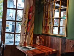 靠窗位-摇滚披萨(长春街店)