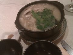 三文鱼杂菌煲-太平馆西餐厅(北京路店)