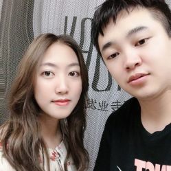 -FRIDAY星期五专业美发沙龙