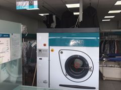 -福奈特洗衣·洗鞋·奢侈品护理(名佳花园店)