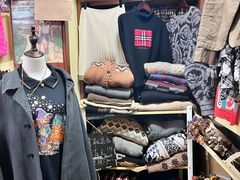 -Oolong乌龙茶古着店