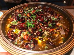 传统毛血旺-山城老堂口·1636重庆老菜(解放碑洪崖洞店)
