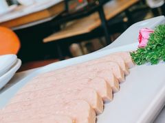 含大肉的特色午餐肉-煲宫猪肚鸡(晶品店)