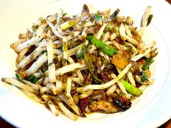 -魏铭鱼头捞饭(晋阳路店)