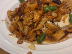 -肘子酥·天津菜·特色捞面(德云社店)