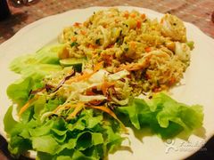 -Dash Teak House