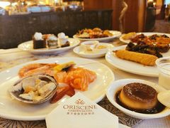 -东方豪景花园酒店·怡景旋转餐厅