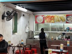 大堂-陈老添美食店(宝华路店)