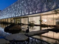 -罗红摄影艺术馆