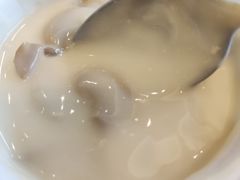 -必胜客(威高广场店)