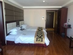 -皓天国泰大饭店(自治区儿童医院店)