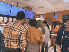 -奈雪的茶(湖滨银泰in77C区PRO店)