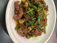 -东北范·金牌肘子·杀猪菜(美乐城店)