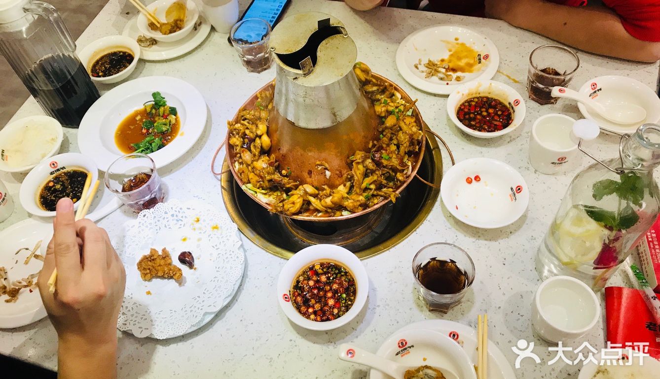 我一坐下来就忍不住拍照 原相机下面是真实感 - 吃喝玩乐精选