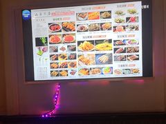 -依呀呀ktv烧烤小串(中山西路店)