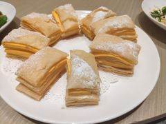 -香港百合居(LCM置汇旭辉广场店)