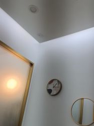 -苗医生专业祛痘·皮肤管理