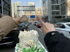 -山与蓝·轻糖鲜果蛋糕(勒泰店)