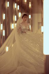 -莫小姐婚纱
