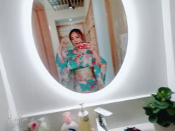 -宥莉·ULLY 痘敏肌•科技皮肤管理中心