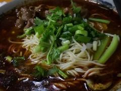 -丁丁猫重庆小面(徐州路店)