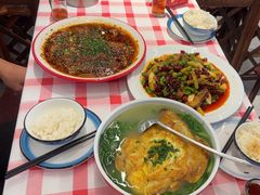 -洪霞餐馆·川菜·鲜货现炒(两江春城店)
