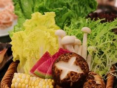 -得意咚瓜·顺德鱼生·冬瓜火锅(深圳首店)