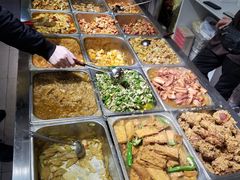 -晓宇盒饭(民安街店)