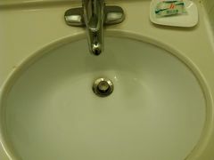 -锦江之星(广州海珠江泰路地铁站店)