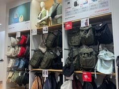 -优衣库(深圳万象天地旗舰店)