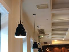 大堂-星巴克臻选(广州沙面店)